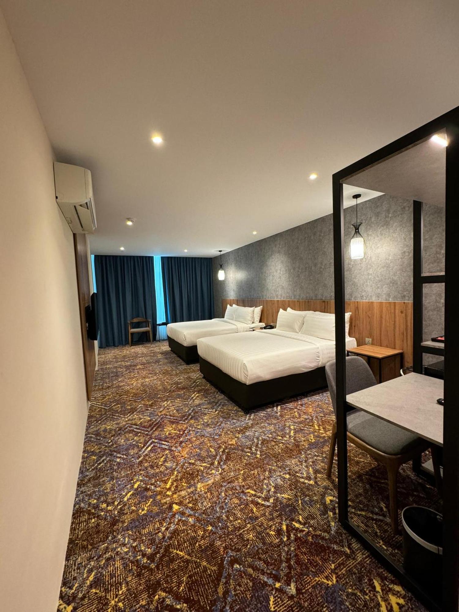 Le'Genda Hotel Kajang Dış mekan fotoğraf